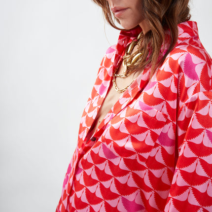 Shirt with geometric design