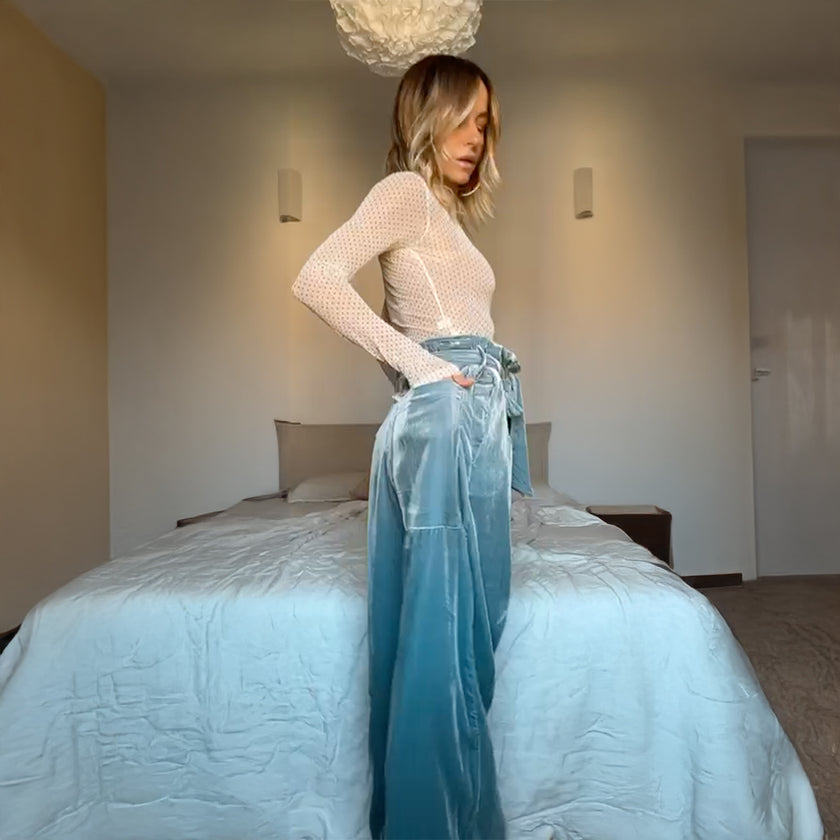 Pantalone in velluto di seta. SALE-30%